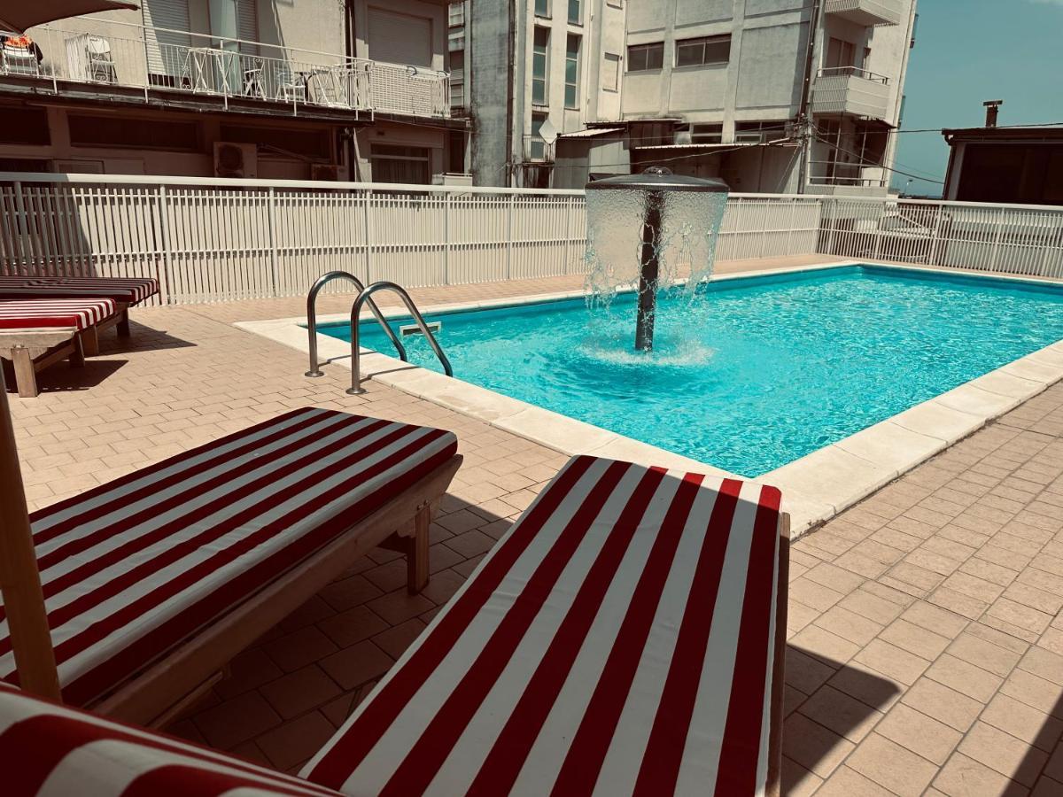 Marittimo Al Mare - Mimma Hotel Milano Marittima Bagian luar foto