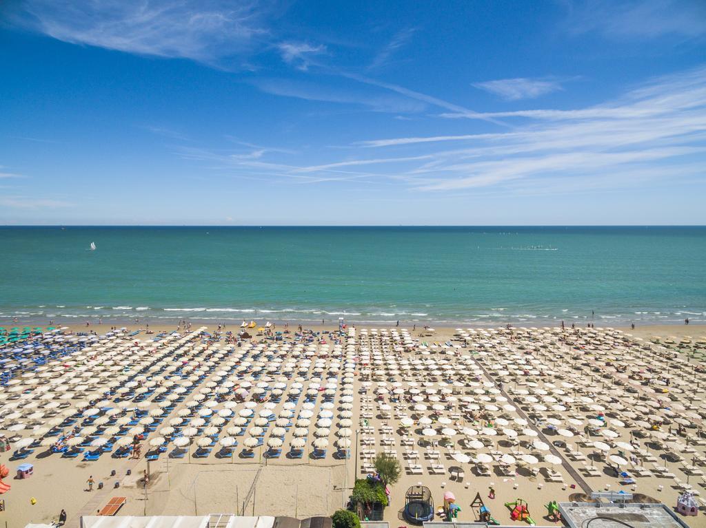 Marittimo Al Mare - Mimma Hotel Milano Marittima Bagian luar foto